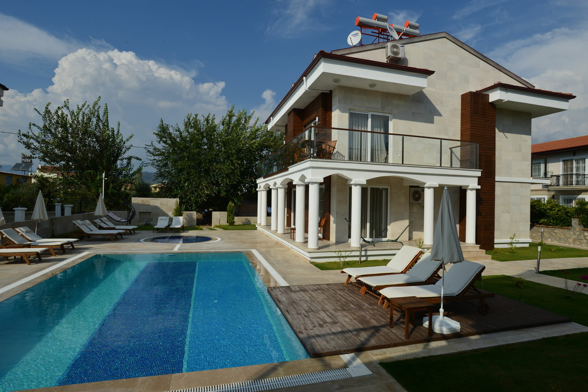 Lighthouse Natalia Aparts Fethiye Esterno foto